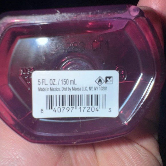 Finery Born to Empress Pink Body Mist - Picture 7 of 7